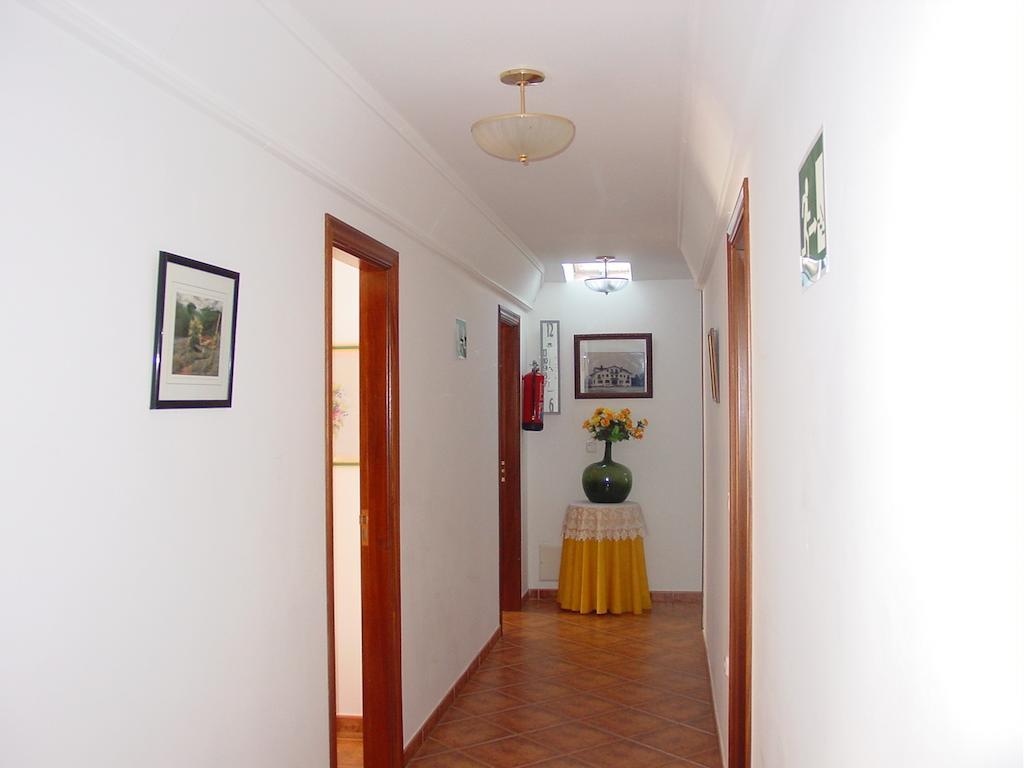 Hostal Restaurante O'Cadaval Frades Luaran gambar