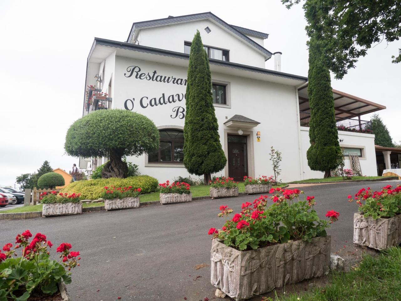 Hostal Restaurante O'Cadaval Frades Luaran gambar